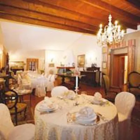 Castello D'abruzzo Hotel 3*