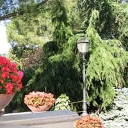 Castello D'abruzzo Hotel