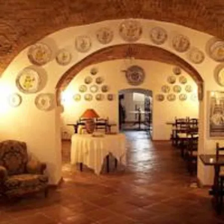 Castello D'abruzzo Hotel 3*