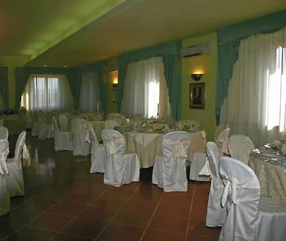 Castello D'abruzzo Hotel 3*